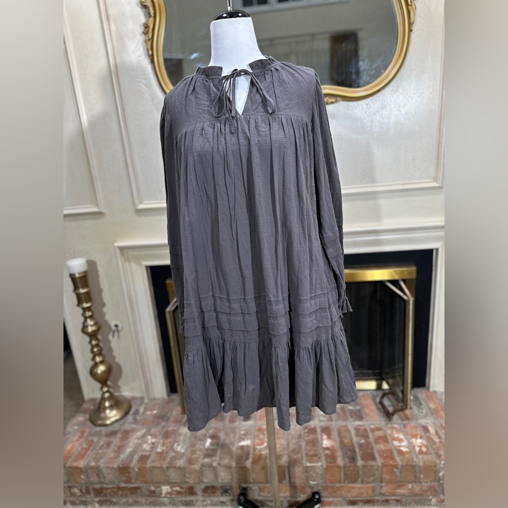 &Merci Gray Long Sleeve Tiered Babydoll‎ Dress – Women’s Small